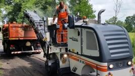 silnice nová silniční fréza12